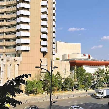 Ultra-Central University Square Apartament Apartament Bukares Bagian luar foto